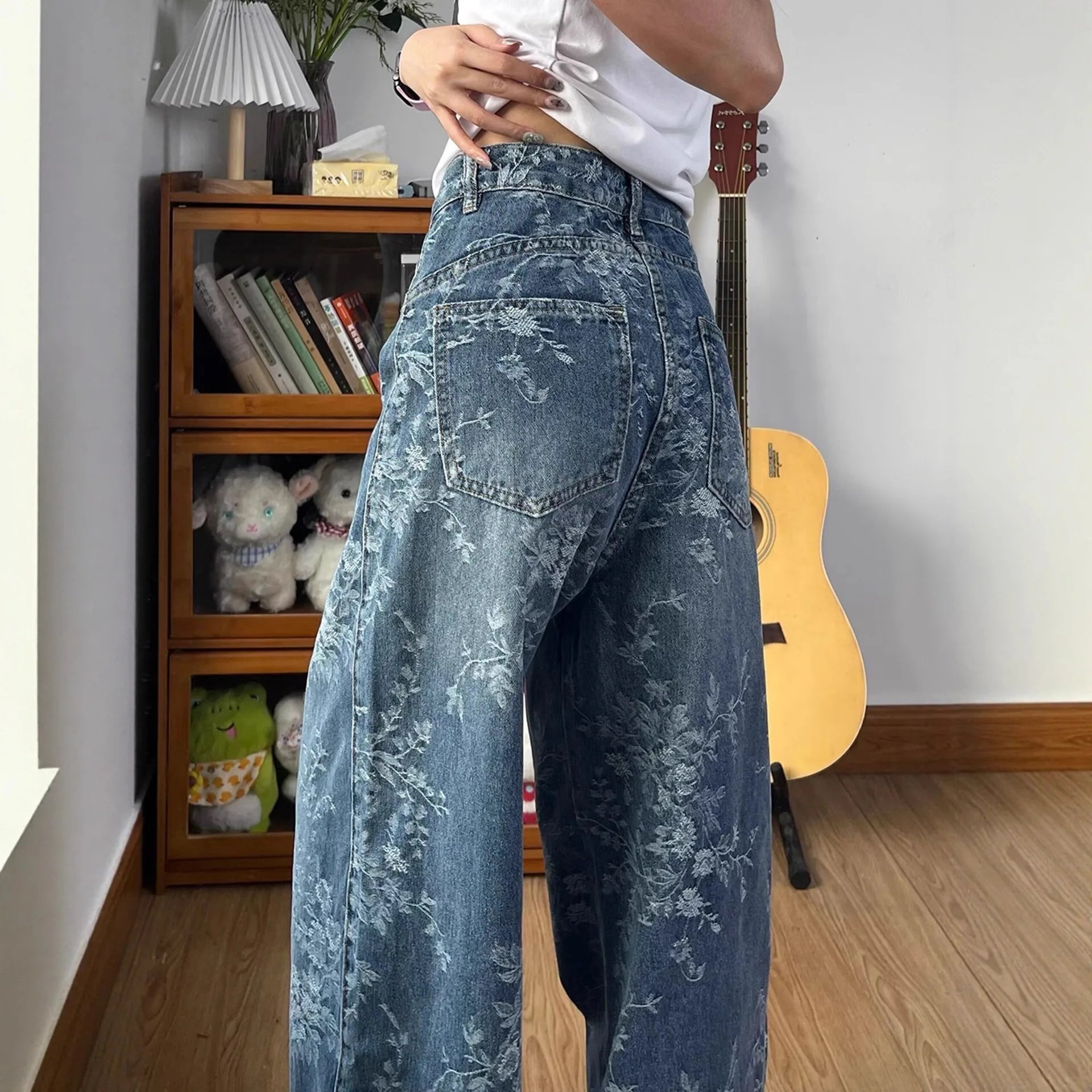 Jacquard Embroidered Jeans for Women in Spring and Autumn High Waisted Loose Wide Leg Pants Retro Straight Leg Pants