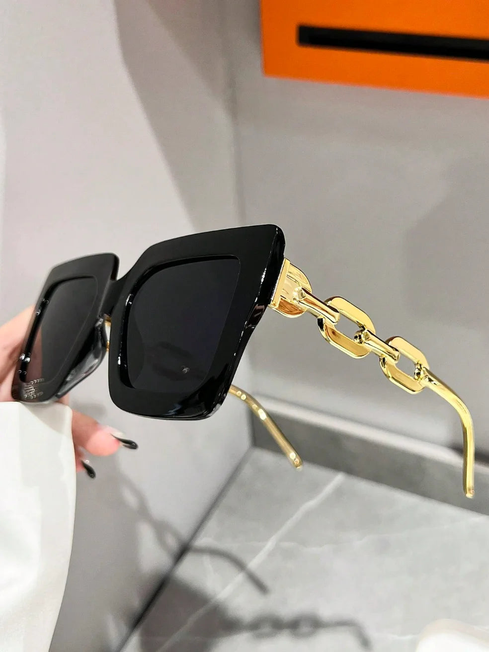 1 pair of unisex square full-frame fashion sunglasses, suitable for sports, fishing, vacations, travel, driving, street style, beach, outdoor activities, golf, festivals, rock climbing, street fashion accessories, and