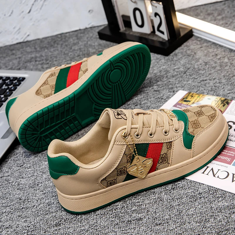 Shoes Men Sneakers Male Casual Mens Shoes New Genuine Cowhide Suede Shoes for All Seasons