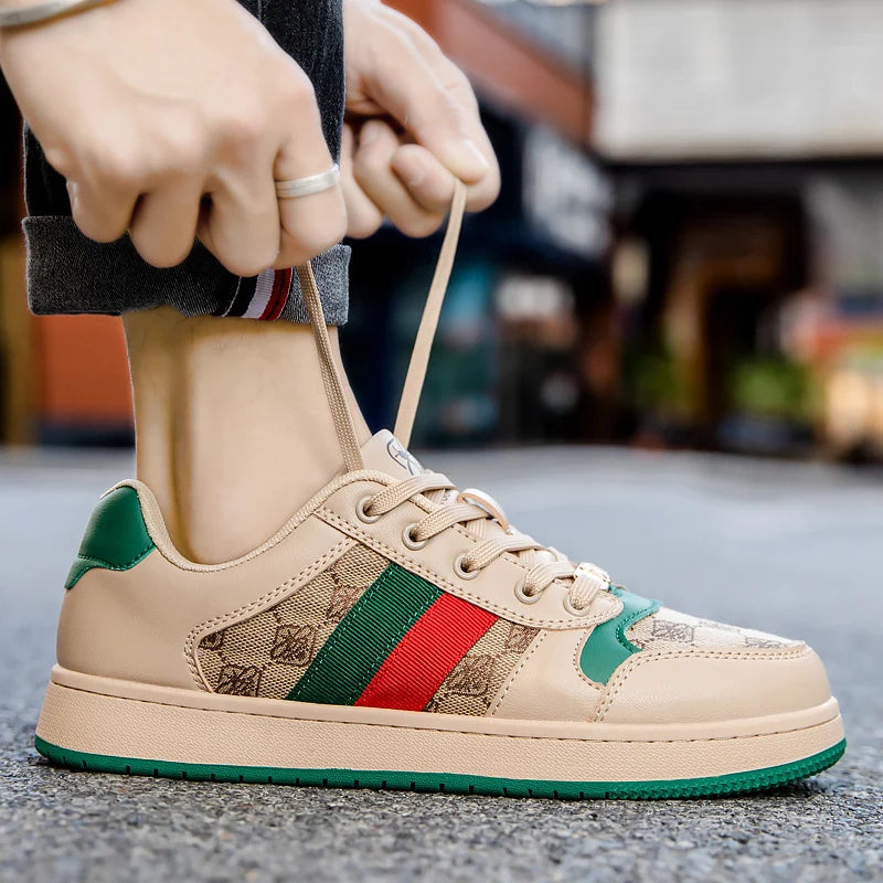 Shoes Men Sneakers Male Casual Mens Shoes New Genuine Cowhide Suede Shoes for All Seasons